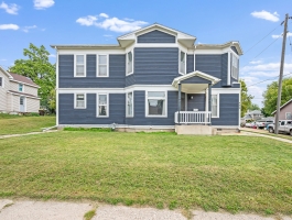 609 E 4th Street, Fairmont